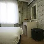 Hotel Sureyya *